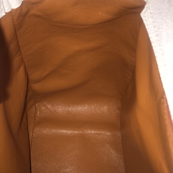 SOLD BVLGARI Bulgari Purse Shoulder Bag Tote Satchel 🤍 - Picture 9 of 16